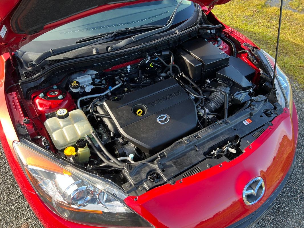 engine bay detailing on phoenix mobile